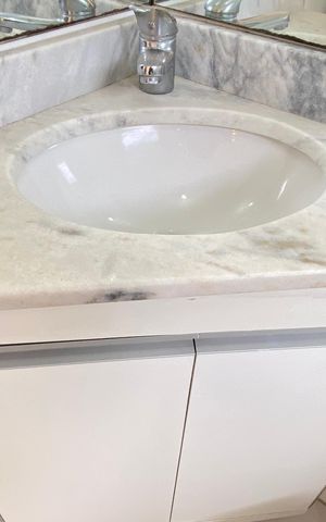 Apartamento à venda com 59m², 2 quartos e 1 vaga Apartamento à venda com 59m², 2 quartos e 1 vagaBanheiro