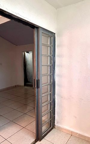 Casa para alugar com 60m², 1 quarto e sem vagaÁrea de Serviço