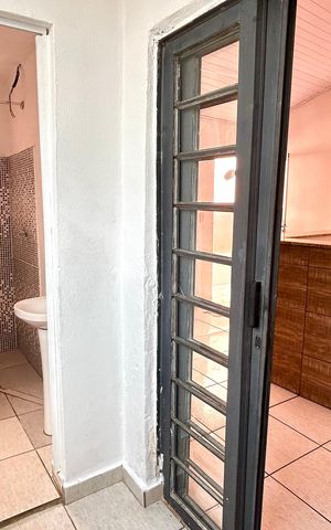 Casa para alugar com 60m², 1 quarto e sem vagaÁrea de Serviço