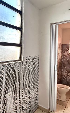 Casa para alugar com 60m², 1 quarto e sem vagaÁrea de Serviço