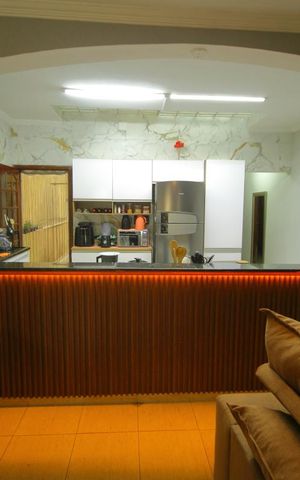 Casa à venda com 125m², 2 quartos e 4 vagasSala/Cozinha 