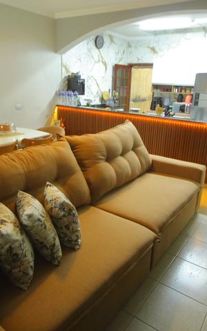 Casa à venda com 125m², 2 quartos e 4 vagasSala