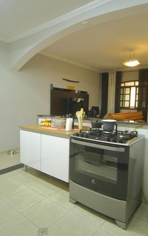 Casa à venda com 125m², 2 quartos e 4 vagasCozinha 