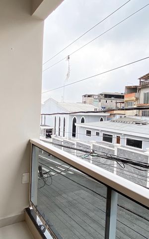 Casa à venda com 105m², 3 quartos e 2 vagas Casa à venda com 105m², 3 quartos e 2 vagasVaranda