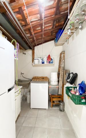 Casa à venda com 105m², 3 quartos e 2 vagas Casa à venda com 105m², 3 quartos e 2 vagasÁrea de Serviço