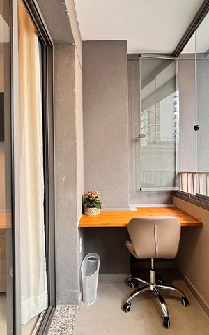 Studio para alugar com 29m², 1 quarto e sem vaga Studio para alugar com 29m², 1 quarto e sem vagaVaranda