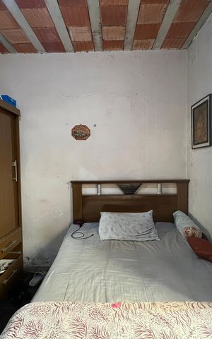 Casa à venda com 100m², 4 quartos e 5 vagas Casa à venda com 100m², 4 quartos e 5 vagasQuarto 1