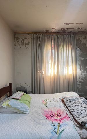 Casa à venda com 100m², 4 quartos e 5 vagas Casa à venda com 100m², 4 quartos e 5 vagasQuarto Suíte