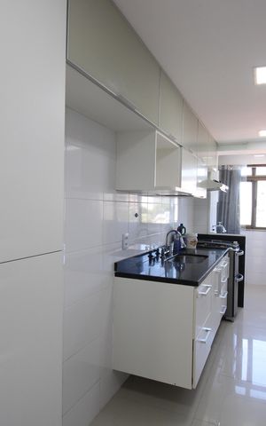 Apartamento à venda com 108m², 4 quartos e 2 vagasCozinha