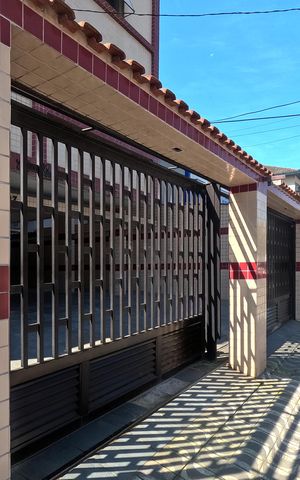 Apartamento para alugar com 64m², 2 quartos e 1 vagaFachada | Adesivo/Placa Quintoandar instalado 