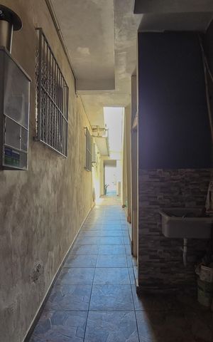 Casa à venda com 300m², 3 quartos e 2 vagas Casa à venda com 300m², 3 quartos e 2 vagasQuintal