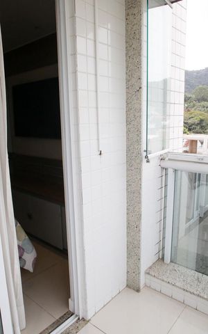 Apartamento à venda com 262m², 4 quartos e 3 vagasVaranda da Suíte 1