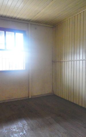 Casa à venda com 48m², 2 quartos e 2 vagasQuarto 1