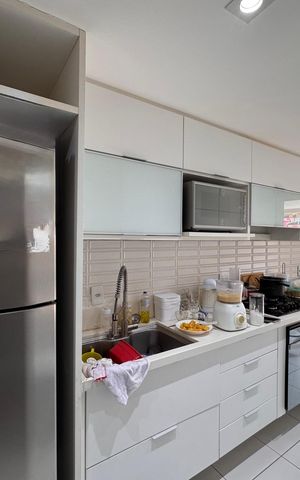 Apartamento à venda com 104m², 3 quartos e 2 vagas Apartamento à venda com 104m², 3 quartos e 2 vagasCozinha e Área de Serviço