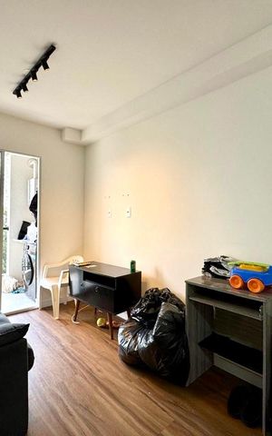 Apartamento à venda com 47m², 2 quartos e 1 vaga Apartamento à venda com 47m², 2 quartos e 1 vagaSala