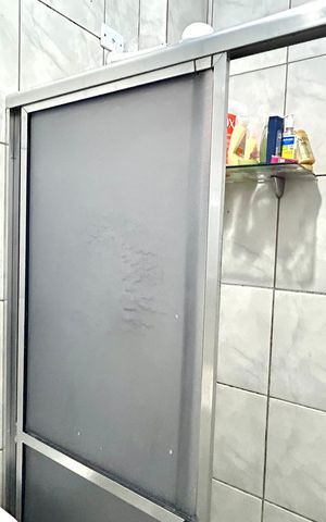 Casa à venda com 75m², 2 quartos e 1 vaga Casa à venda com 75m², 2 quartos e 1 vagaBanheiro 1