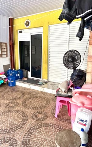Casa à venda com 75m², 2 quartos e 1 vaga Casa à venda com 75m², 2 quartos e 1 vagaÁrea de Serviço