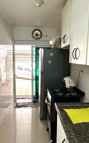 Casa à venda com 75m², 2 quartos e 1 vaga Casa à venda com 75m², 2 quartos e 1 vagaCozinha