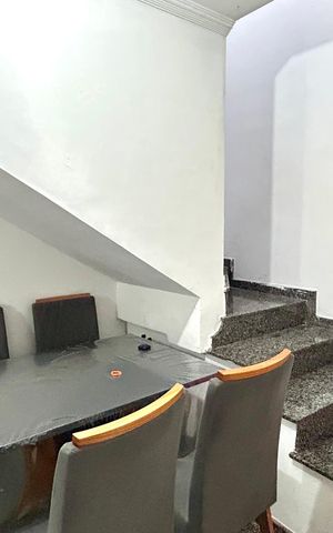 Casa à venda com 75m², 2 quartos e 1 vaga Casa à venda com 75m², 2 quartos e 1 vagaCopa