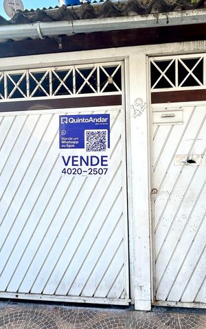 Casa à venda com 75m², 2 quartos e 1 vaga Casa à venda com 75m², 2 quartos e 1 vagaPlaca instalada na fachada do imóvel