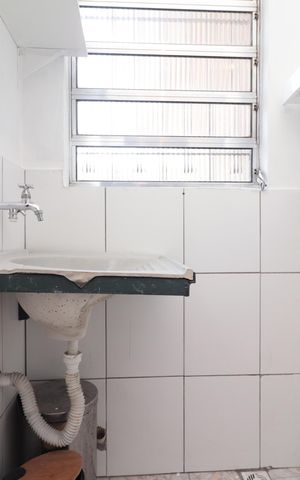 Casa para alugar com 110m², 2 quartos e sem vagaÁrea de Serviço