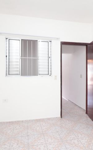 Casa para alugar com 110m², 2 quartos e sem vagaQuarto 1