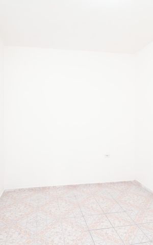 Casa para alugar com 110m², 2 quartos e sem vagaQuarto 1