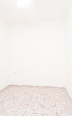 Casa para alugar com 110m², 2 quartos e sem vagaQuarto 2