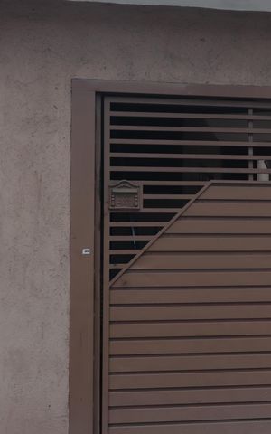 Casa para alugar com 110m², 2 quartos e sem vagaFachada