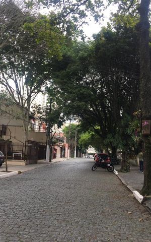 Apartamento à venda com 125m², 4 quartos e 2 vagas Apartamento à venda com 125m², 4 quartos e 2 vagasFachada
