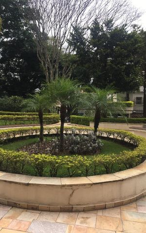 Apartamento à venda com 125m², 4 quartos e 2 vagas Apartamento à venda com 125m², 4 quartos e 2 vagasÁrea externa