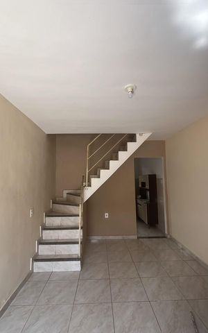 Casa de condomínio para alugar com 56m², 2 quartos e 1 vaga Casa de condomínio para alugar com 56m², 2 quartos e 1 vagaSala