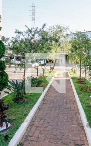 Apartamento para alugar com 56m², 2 quartos e 1 vagaEntrada