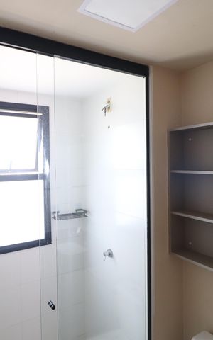 Apartamento para alugar com 103m², 3 quartos e 2 vagasBanheiro do Quarto 1