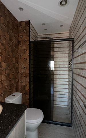 Apartamento à venda com 87m², 2 quartos e 2 vagasBanheiro Social