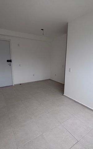 Apartamento à venda com 46m², 2 quartos e 1 vaga Apartamento à venda com 46m², 2 quartos e 1 vagaSala