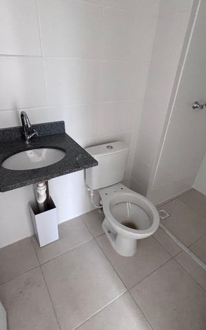 Apartamento à venda com 46m², 2 quartos e 1 vaga Apartamento à venda com 46m², 2 quartos e 1 vagaBanheiro