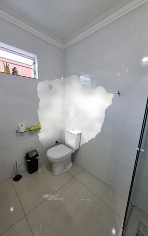 Casa à venda com 207m², 4 quartos e 2 vagas
