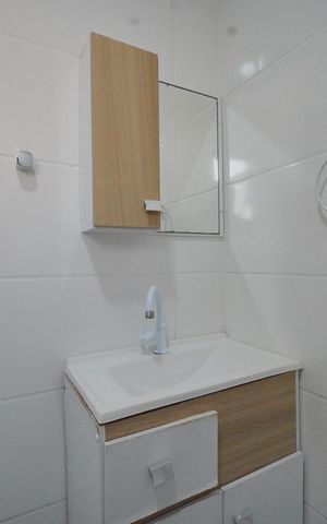 Apartamento para alugar com 65m², 2 quartos e 1 vagaBanheiro