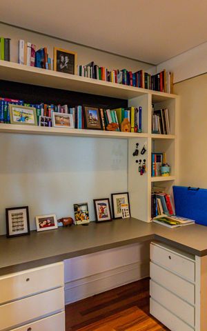 Apartamento à venda com 192m², 4 quartos e 3 vagas Apartamento à venda com 192m², 4 quartos e 3 vagasEscritorio