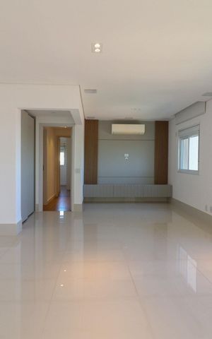 Apartamento para alugar com 153m², 3 quartos e 3 vagas