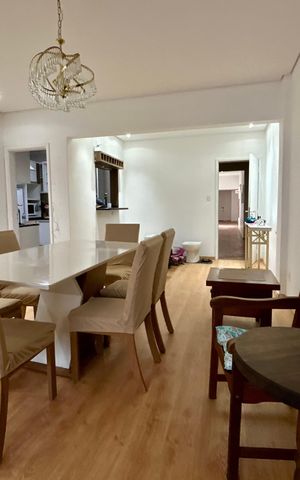 Apartamento para alugar com 138m², 3 quartos e 1 vaga Apartamento para alugar com 138m², 3 quartos e 1 vagaSala