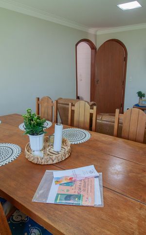 Casa à venda com 354m², 4 quartos e 4 vagas