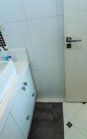 Casa à venda com 354m², 4 quartos e 4 vagas