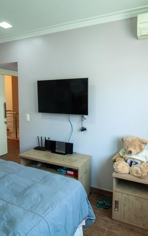 Casa à venda com 354m², 4 quartos e 4 vagas
