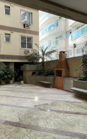 Apartamento à venda com 140m², 3 quartos e 1 vaga Apartamento à venda com 140m², 3 quartos e 1 vagaÁrea comumÁrea comum