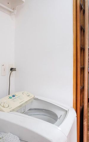 Casa à venda com 500m², 5 quartos e 4 vagasÁrea de serviço 