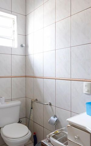 Casa à venda com 500m², 5 quartos e 4 vagasBanheiro casa 1