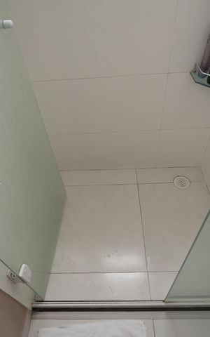 Apartamento à venda com 55m², 2 quartos e 1 vagaBanheiro Social