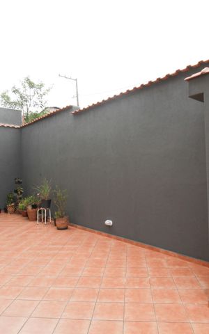 Casa à venda com 203m², 3 quartos e 2 vagas Casa à venda com 203m², 3 quartos e 2 vagasQuintal